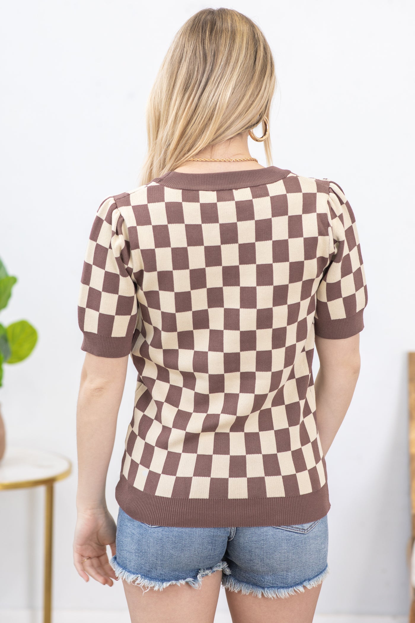 Mocha and Tan Checkerboard Lightweight Sweater