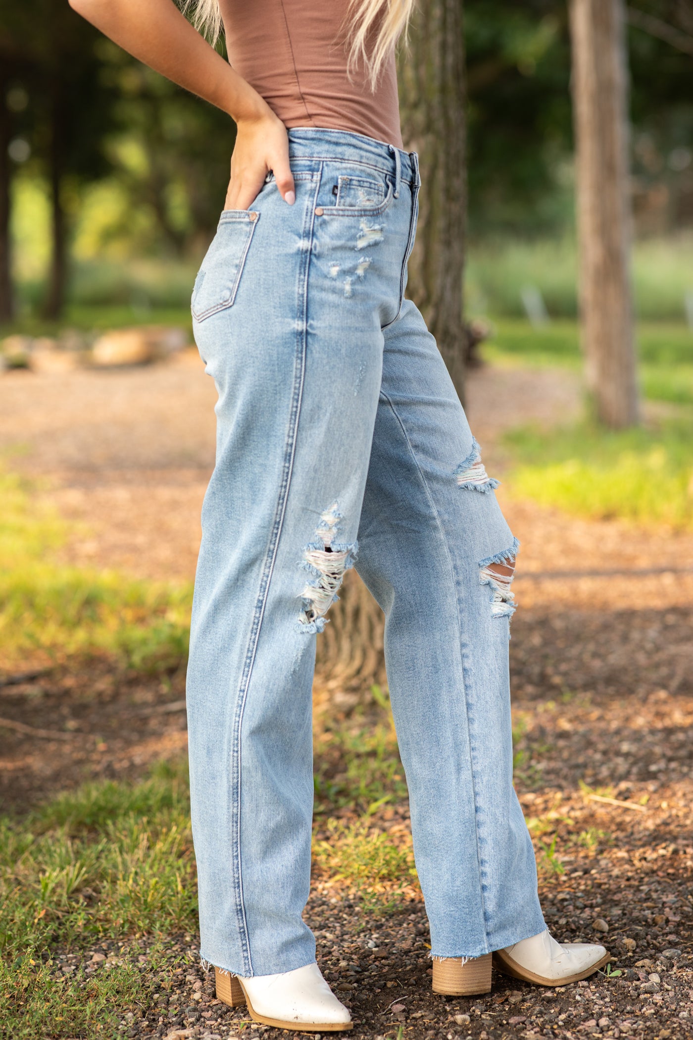 Judy Blue Rigid Magic 90's Distress Jean