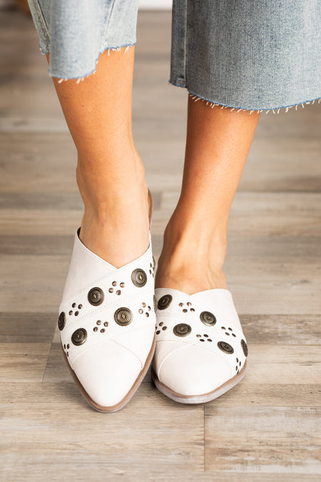 Blowfish Off White Slip-On Mule With Studs