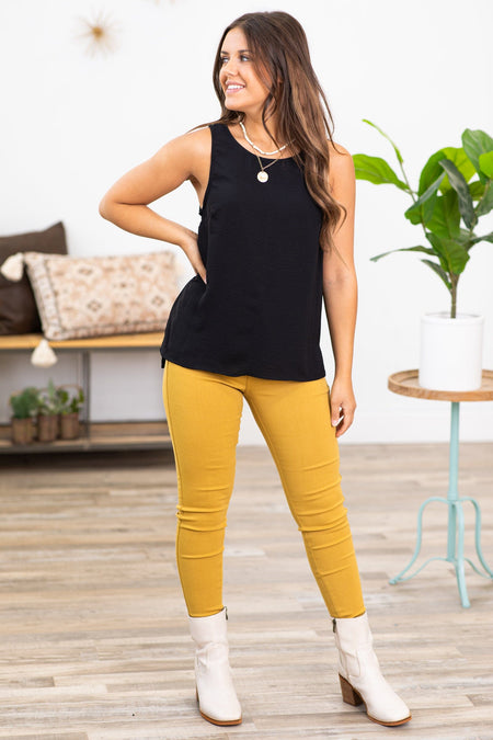 Black Hi Lo Round Neck Tank - Filly Flair