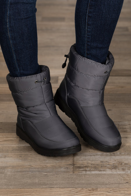 Puffer Boot With Cinch Detail