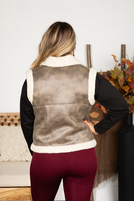 Mocha Faux Leather Side Pockets Sherpa Vest