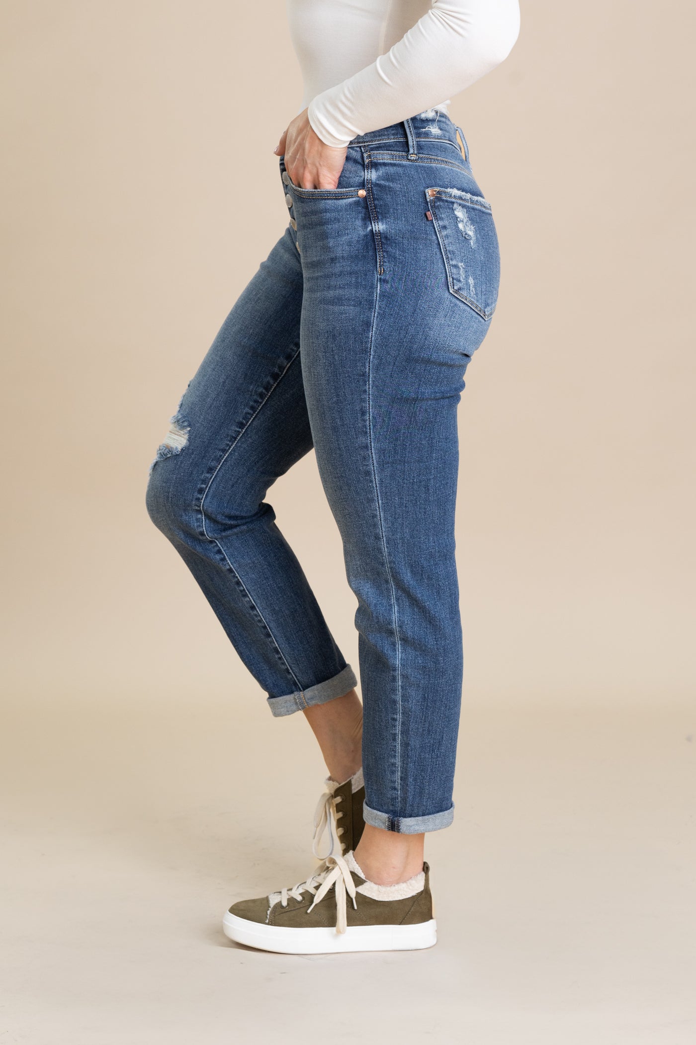 Judy Blue Button Fly Knee Destress Jean