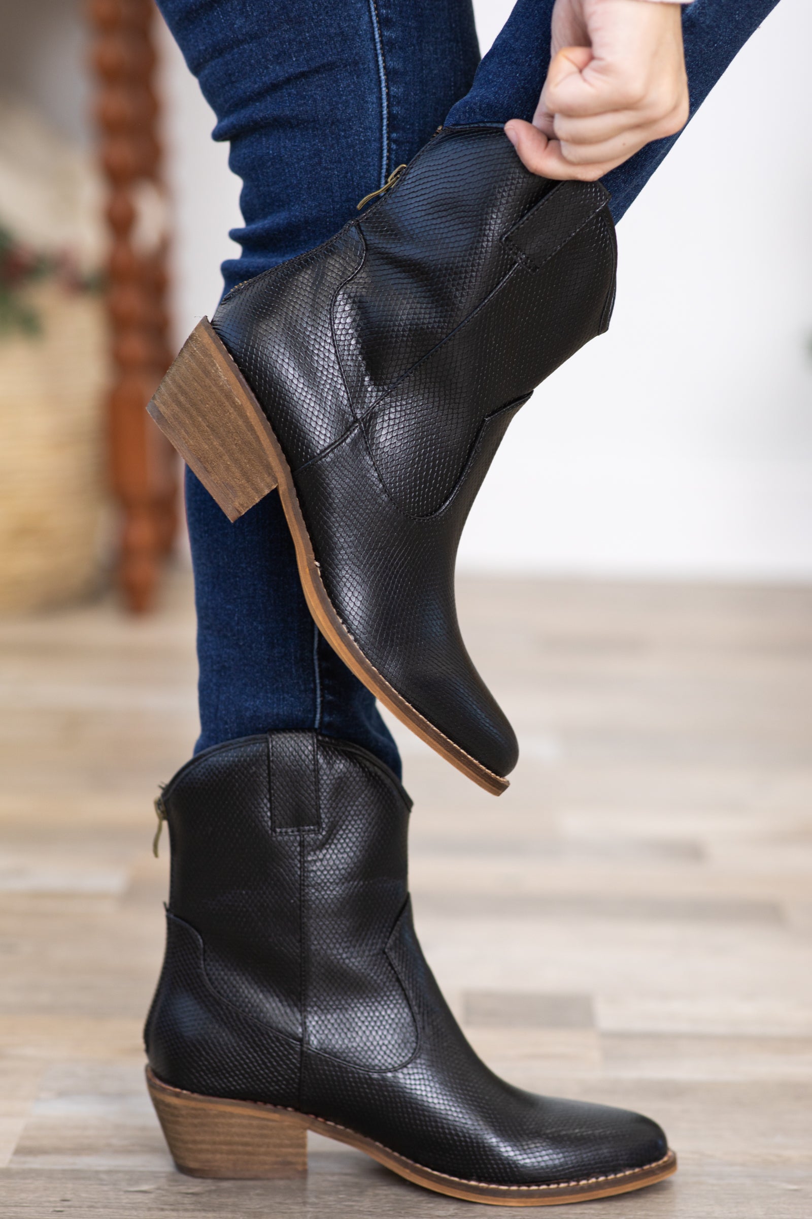 Black Point Toe Short Western Booties Filly Flair