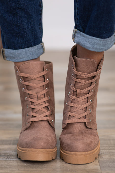 Mocha Lug Sole Lace Up Boots