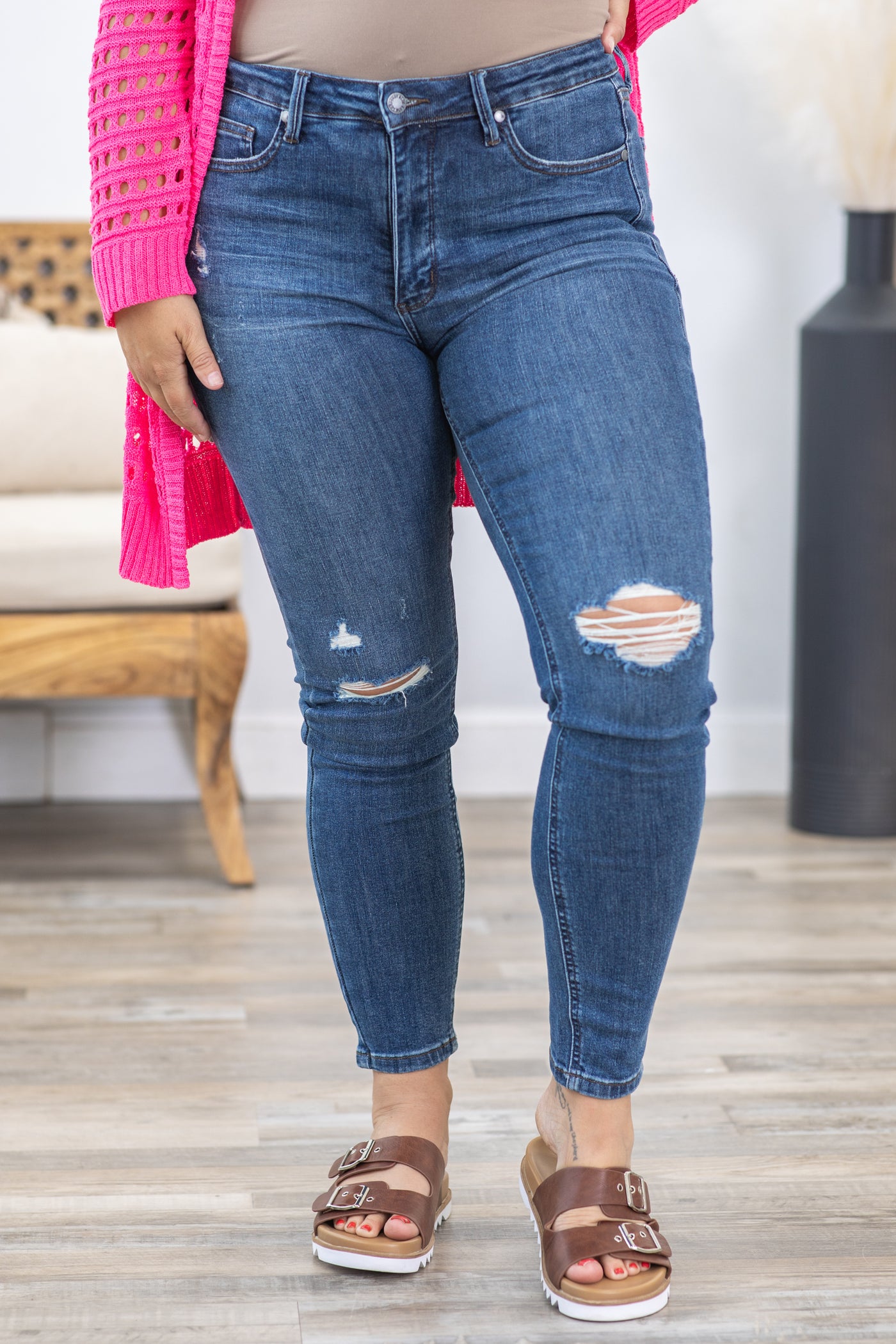 Judy Blue Mid Rise Tummy Control Jeans