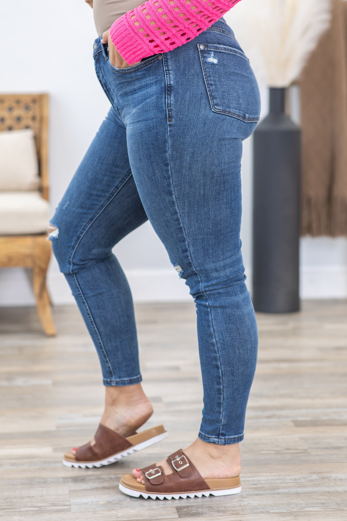 Judy Blue Mid Rise Tummy Control Jeans