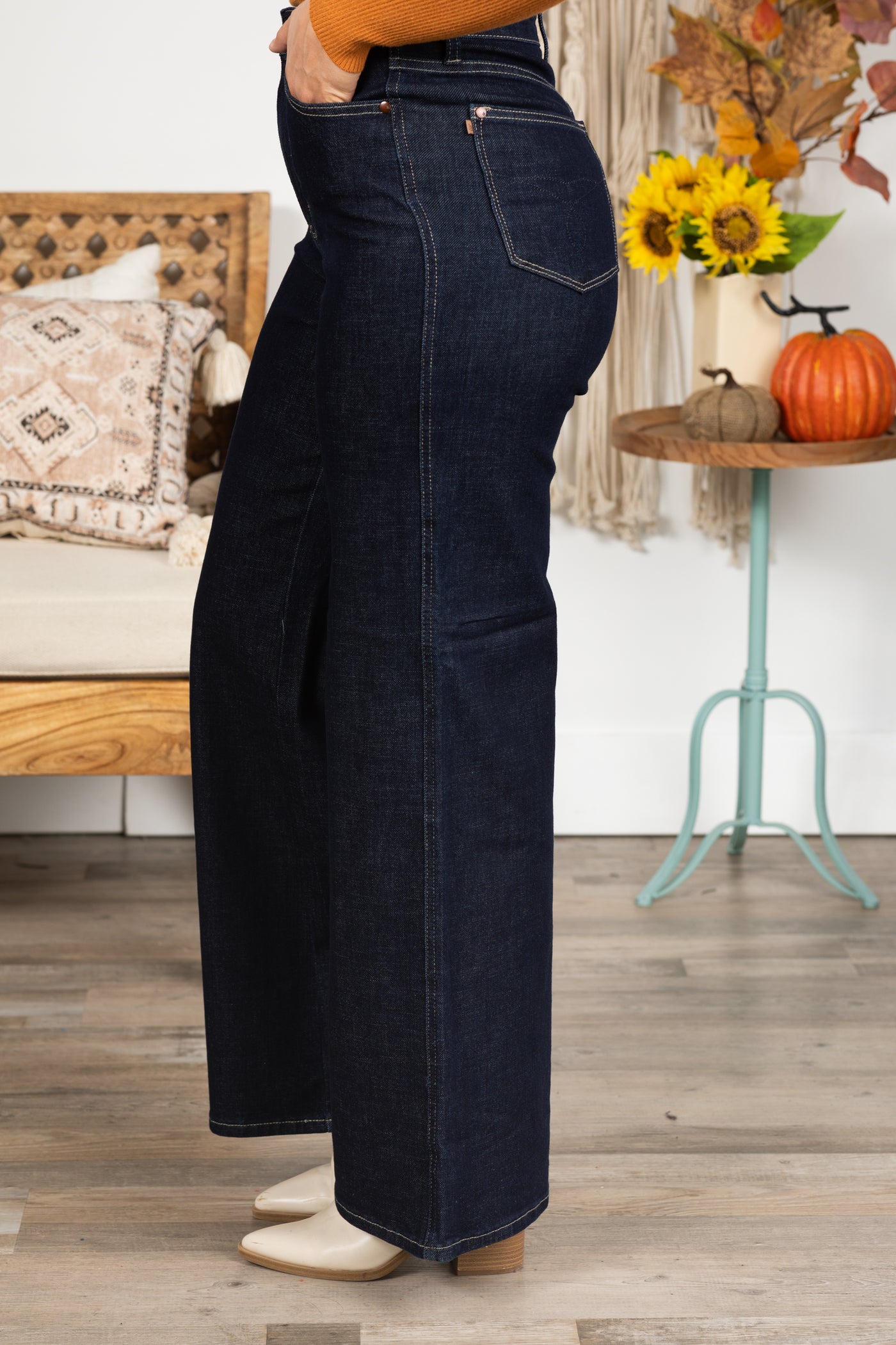 Judy Blue Tummy Control Retro Wide Jeans