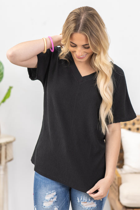 Black Crinkled V-Neck Short Sleeve Knit Top