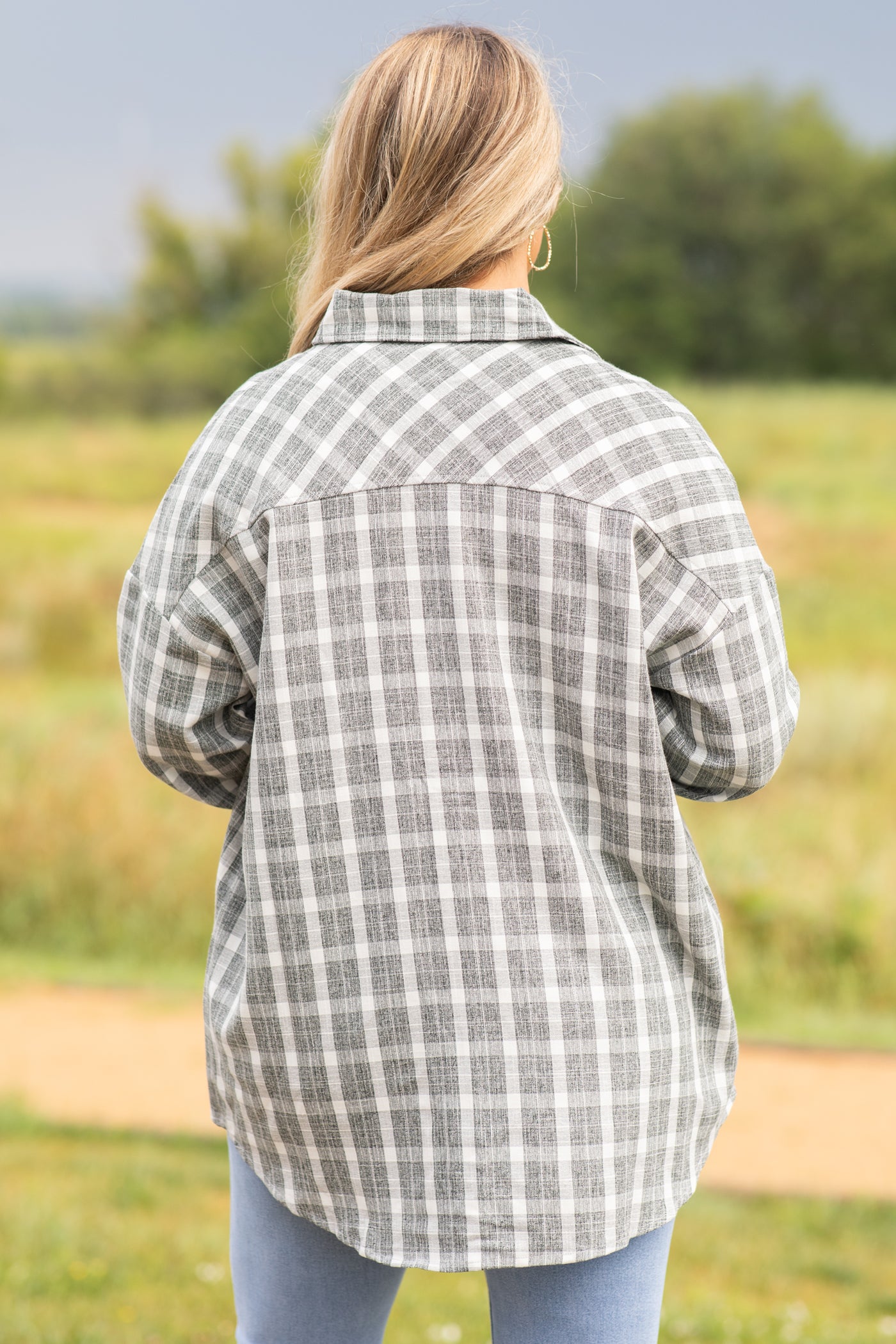 Black Long Sleeve Collar Button Up