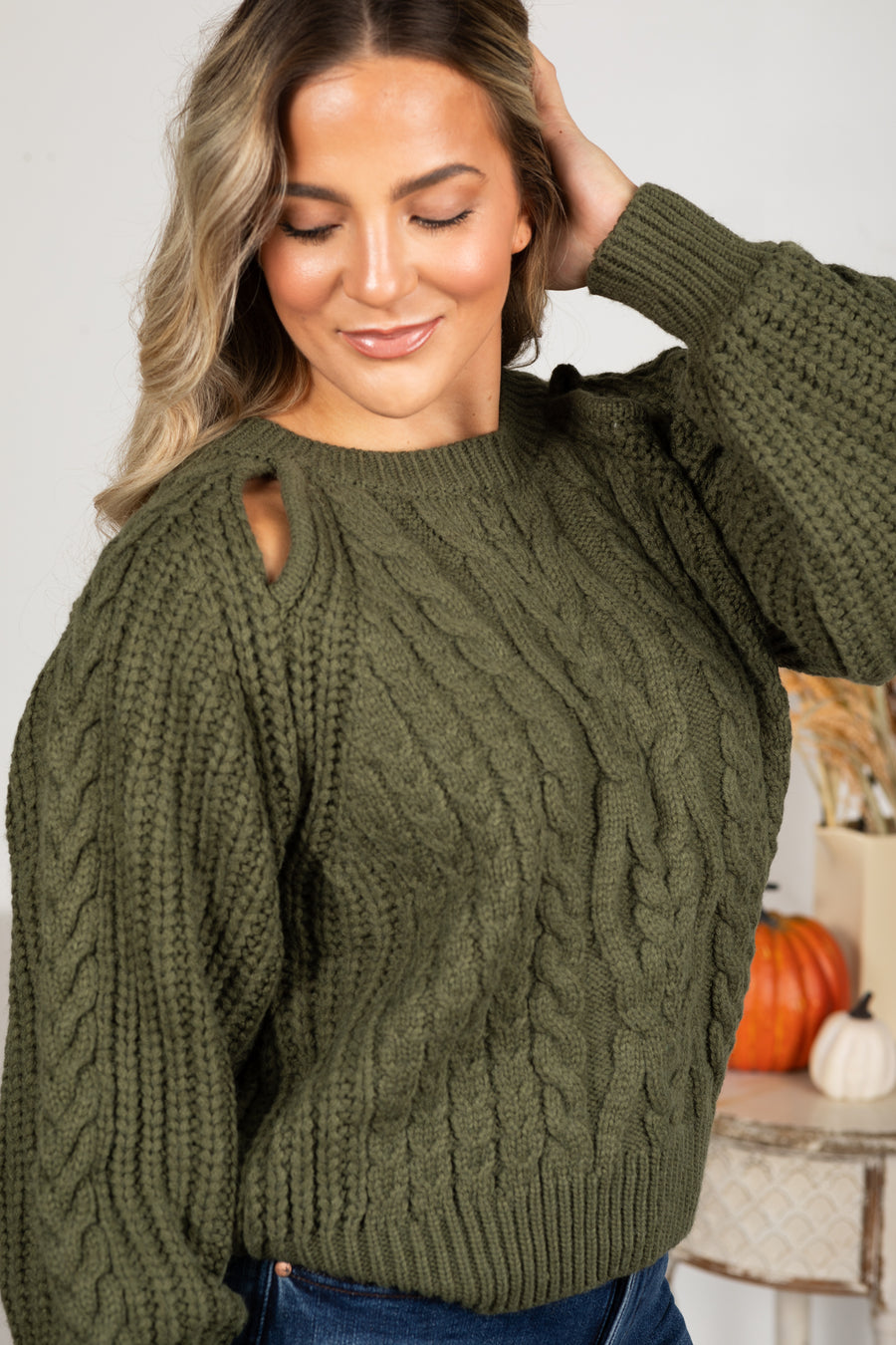 Solid Balloon Sleeve Keyhole Sweater