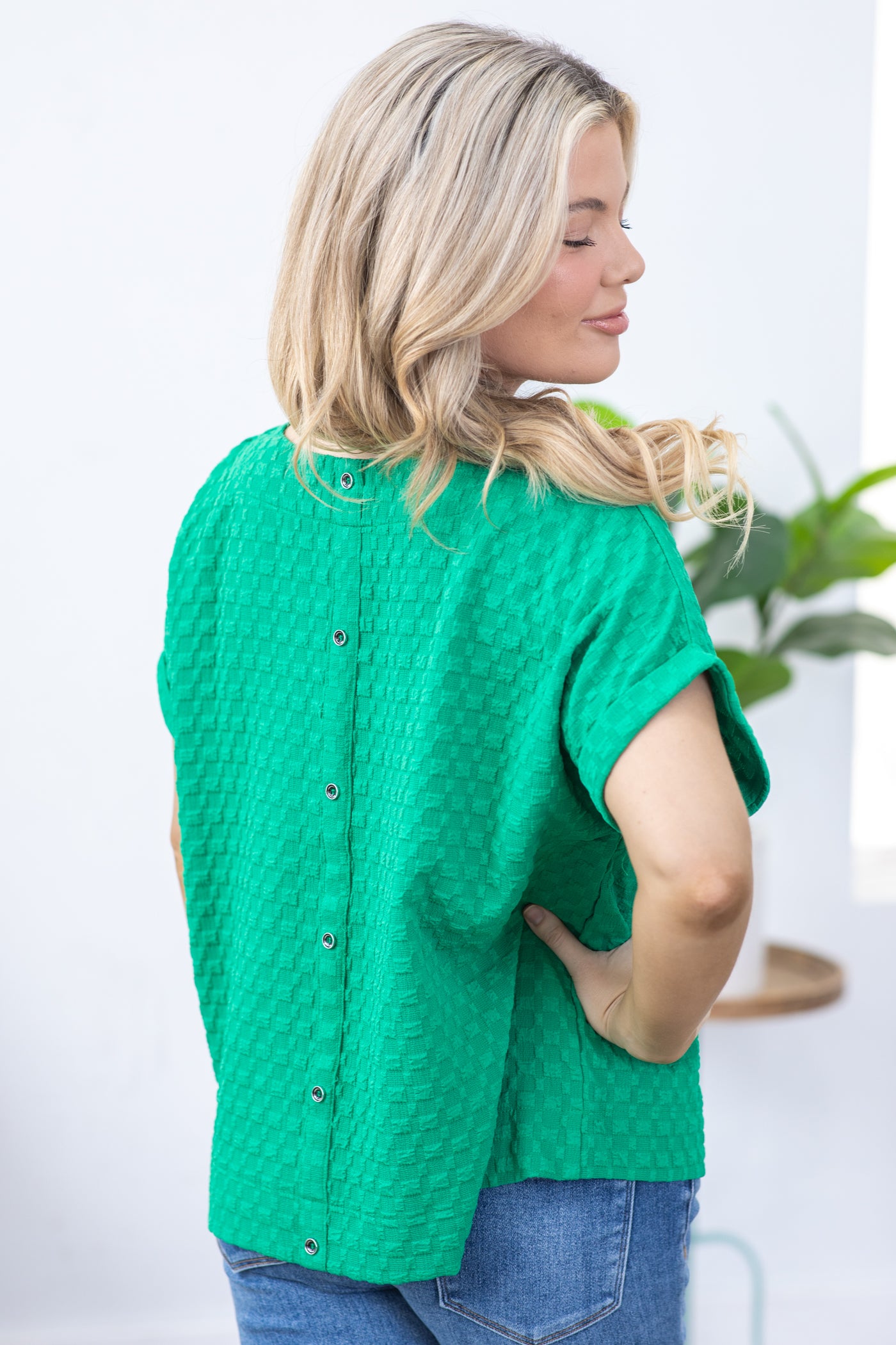 Green Textured Cuffed Short Sleeve Knit Top