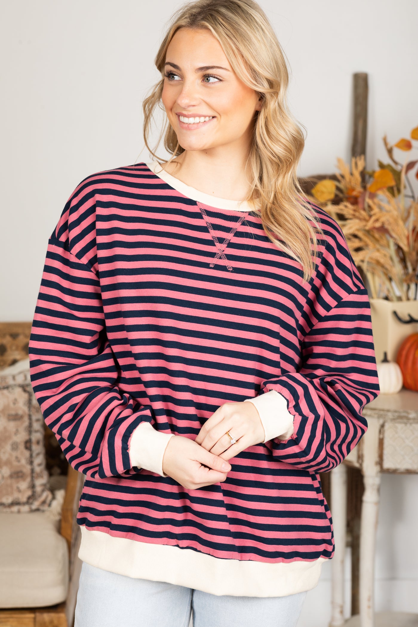 Stripe Contrast Edge Oversized Pullover