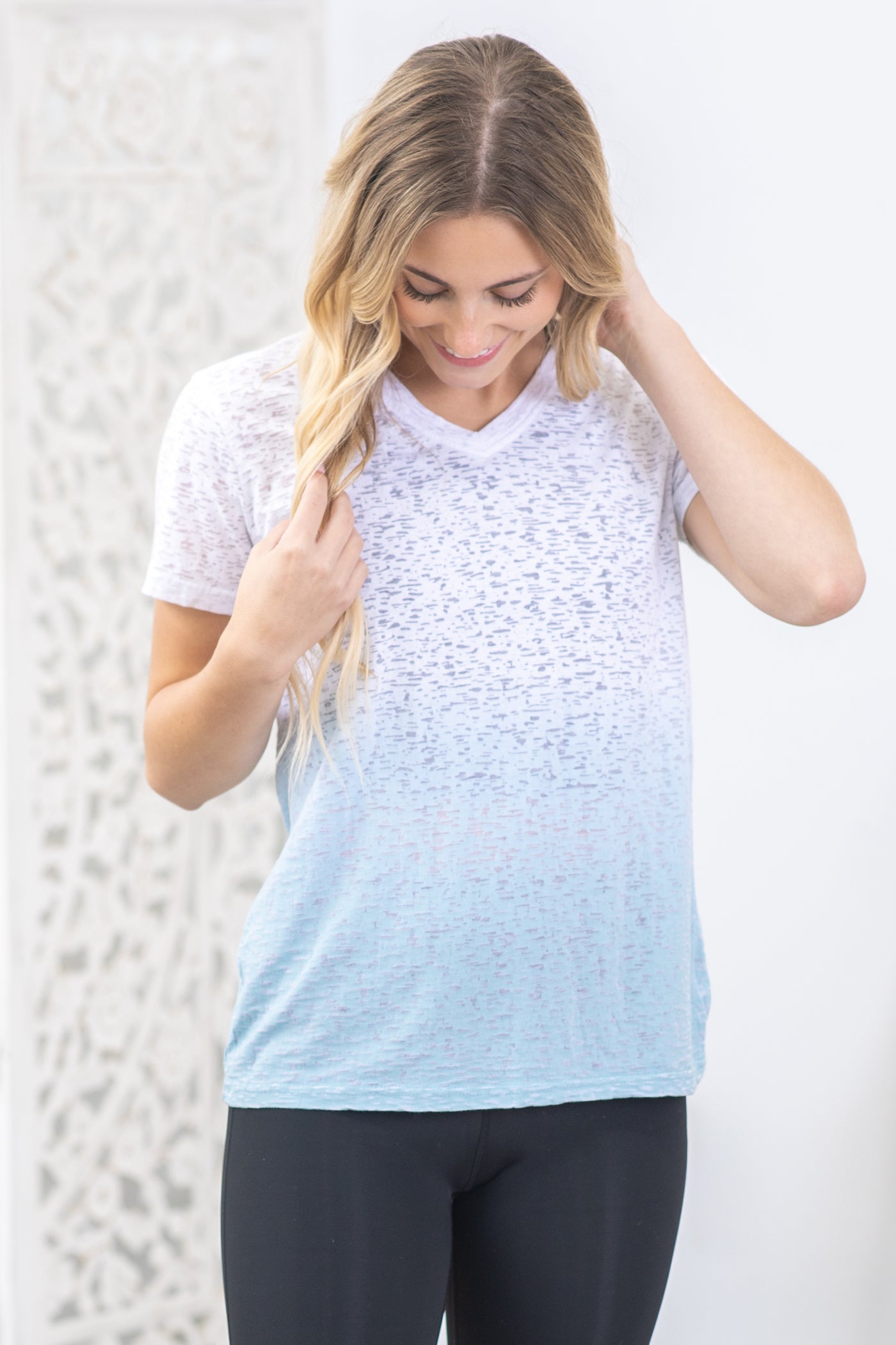 Burnout Ombre V-Neck Knit Tee