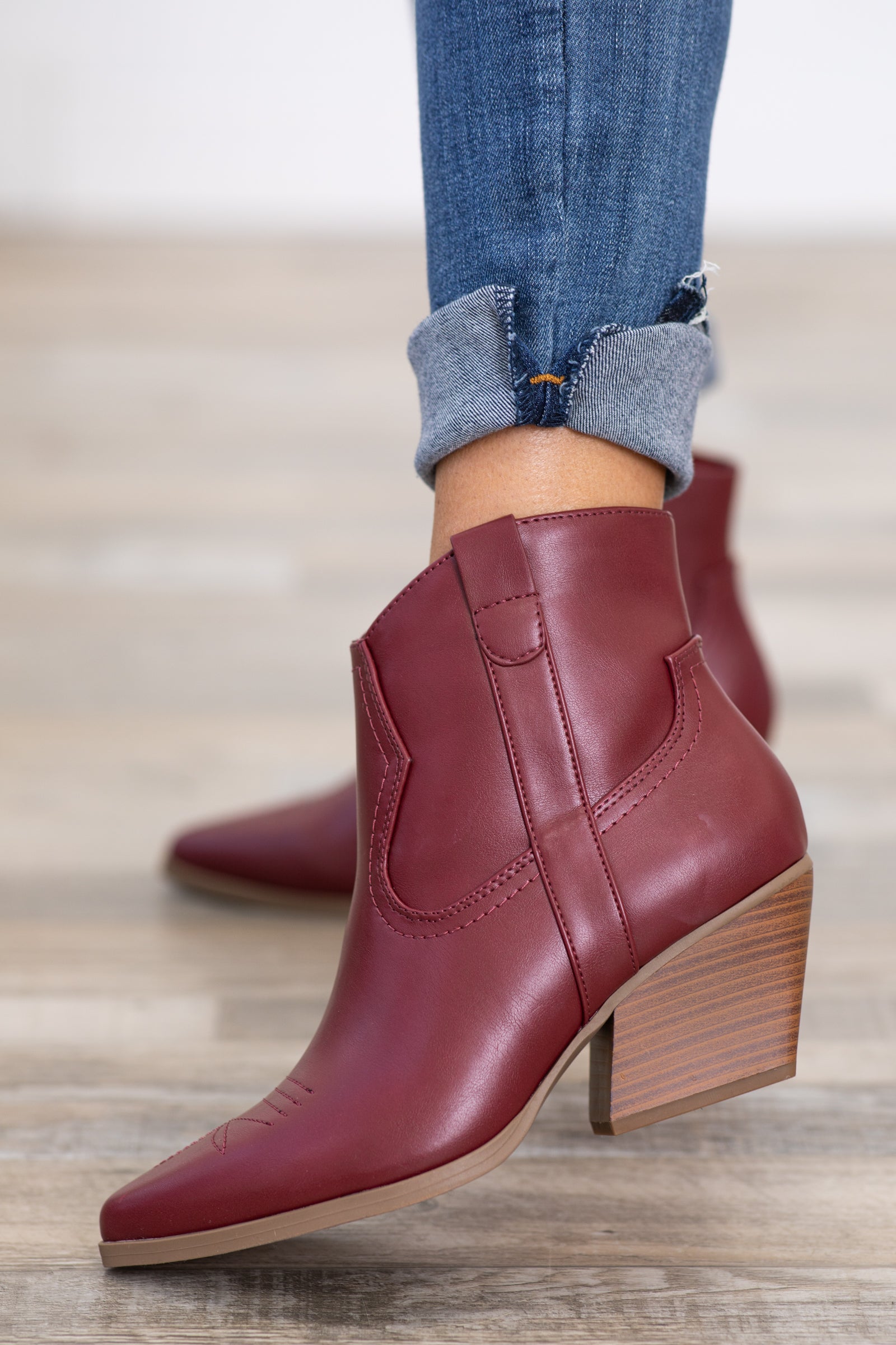 Ladies burgundy outlet booties