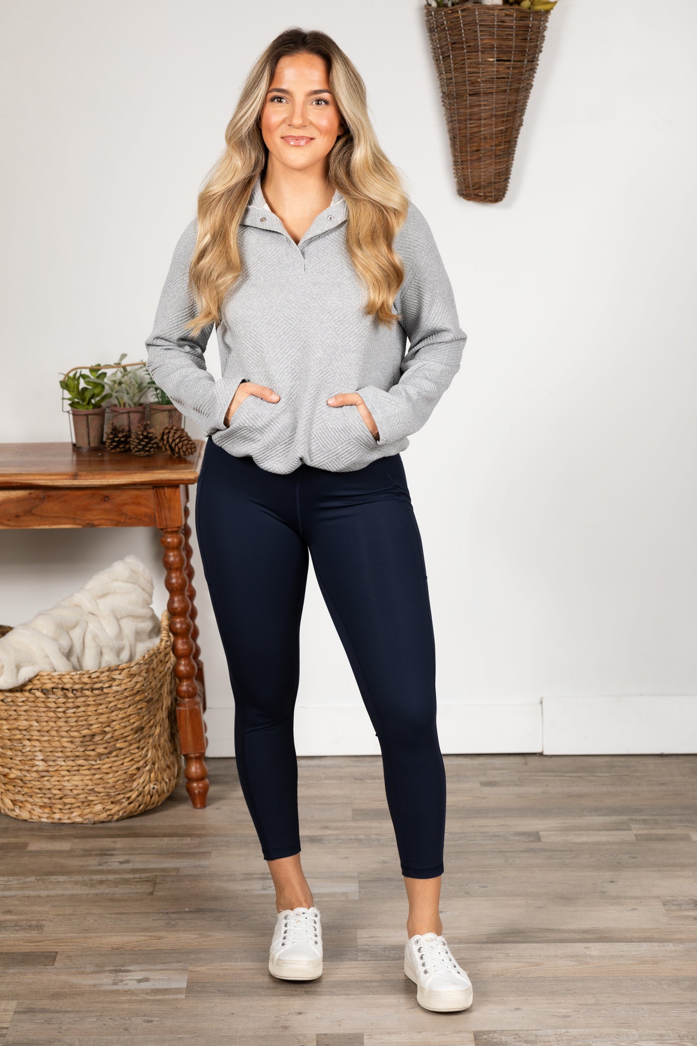 Wide Waistband Leggings With Pocket