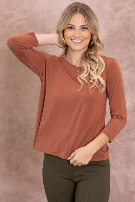 Solid Wrinkle Free V-Neck 3/4 Sleeve Knit Top