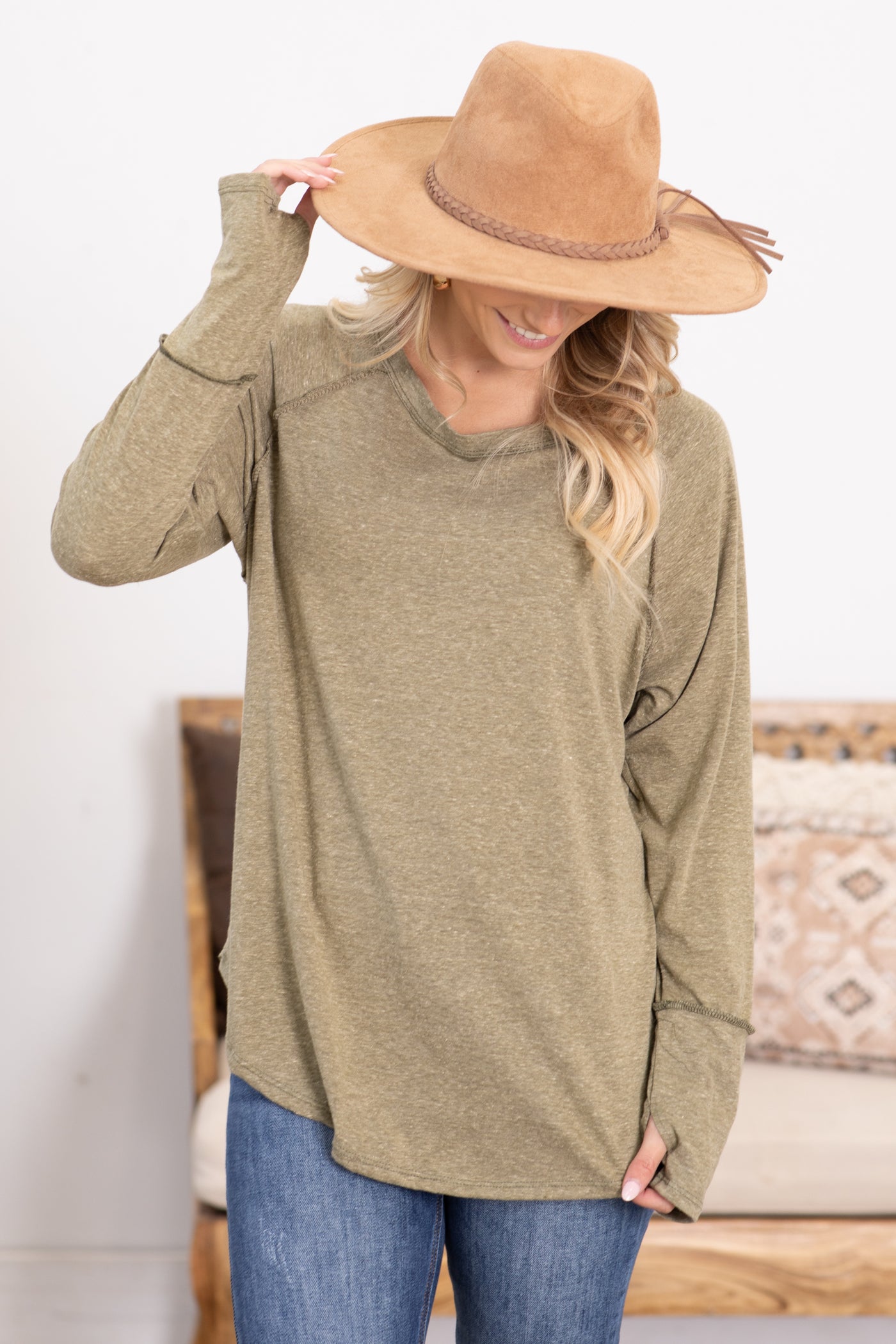 Solid Long Sleeve Knit Top With Thumbholes