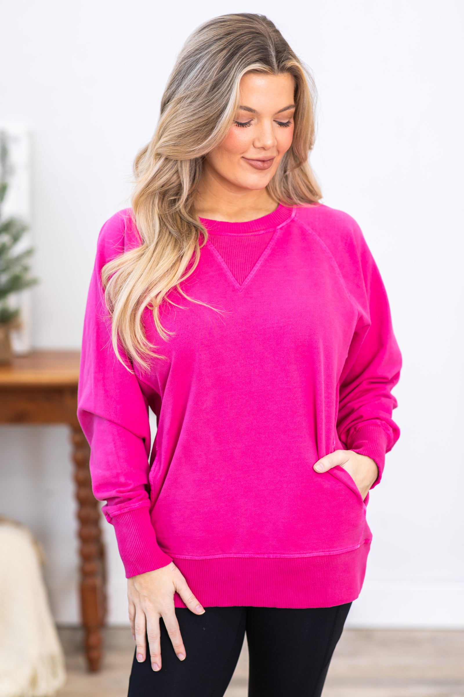 Hot pink best sale sweat shirt