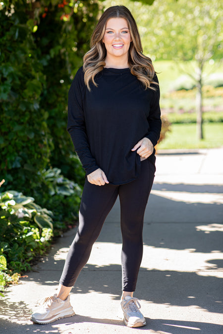 Black Raglan Sleeve Top With Thumbholes