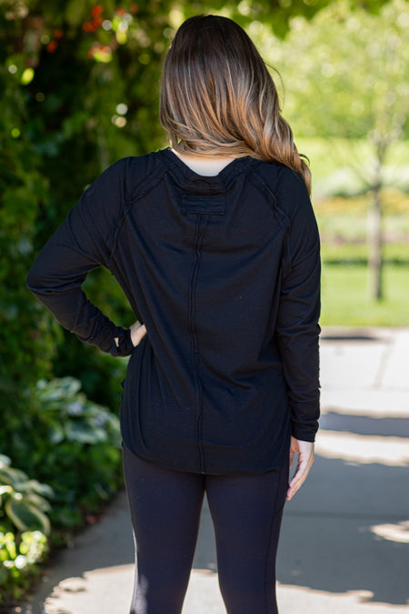 Black Raglan Sleeve Top With Thumbholes