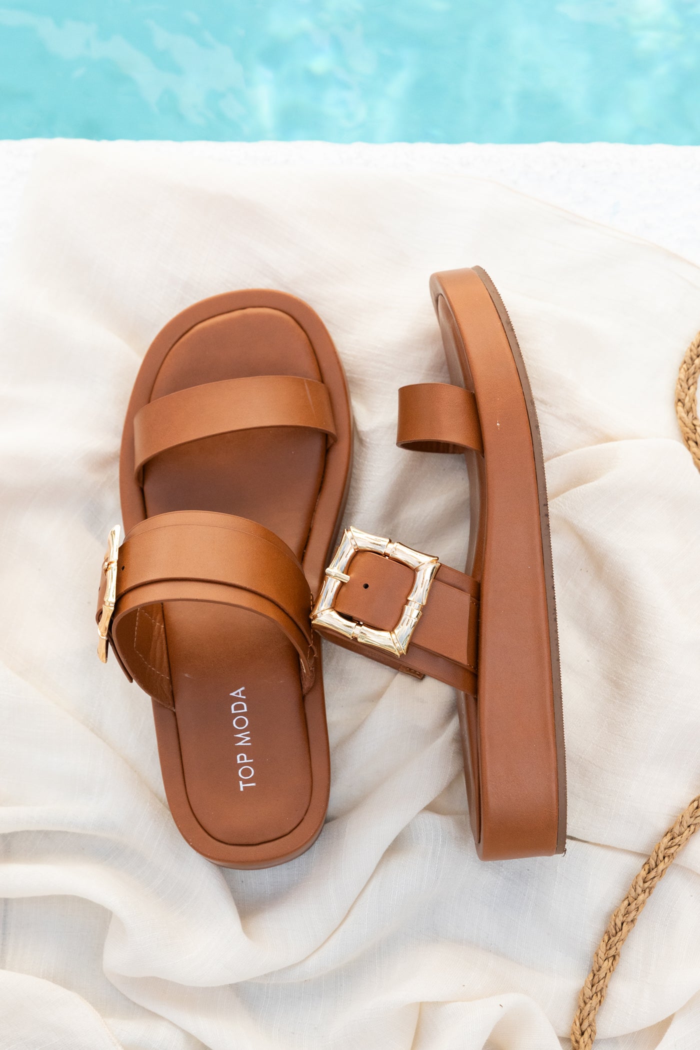 Double Band Thick Sole Buckle Strap Sandals