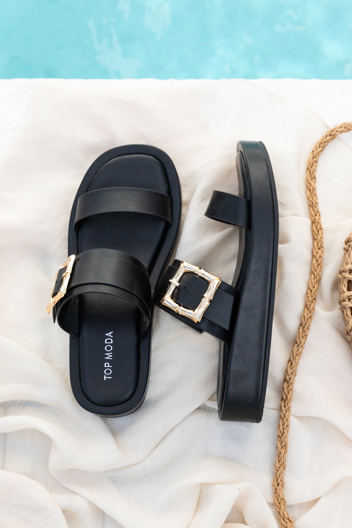 Double Band Thick Sole Buckle Strap Sandals