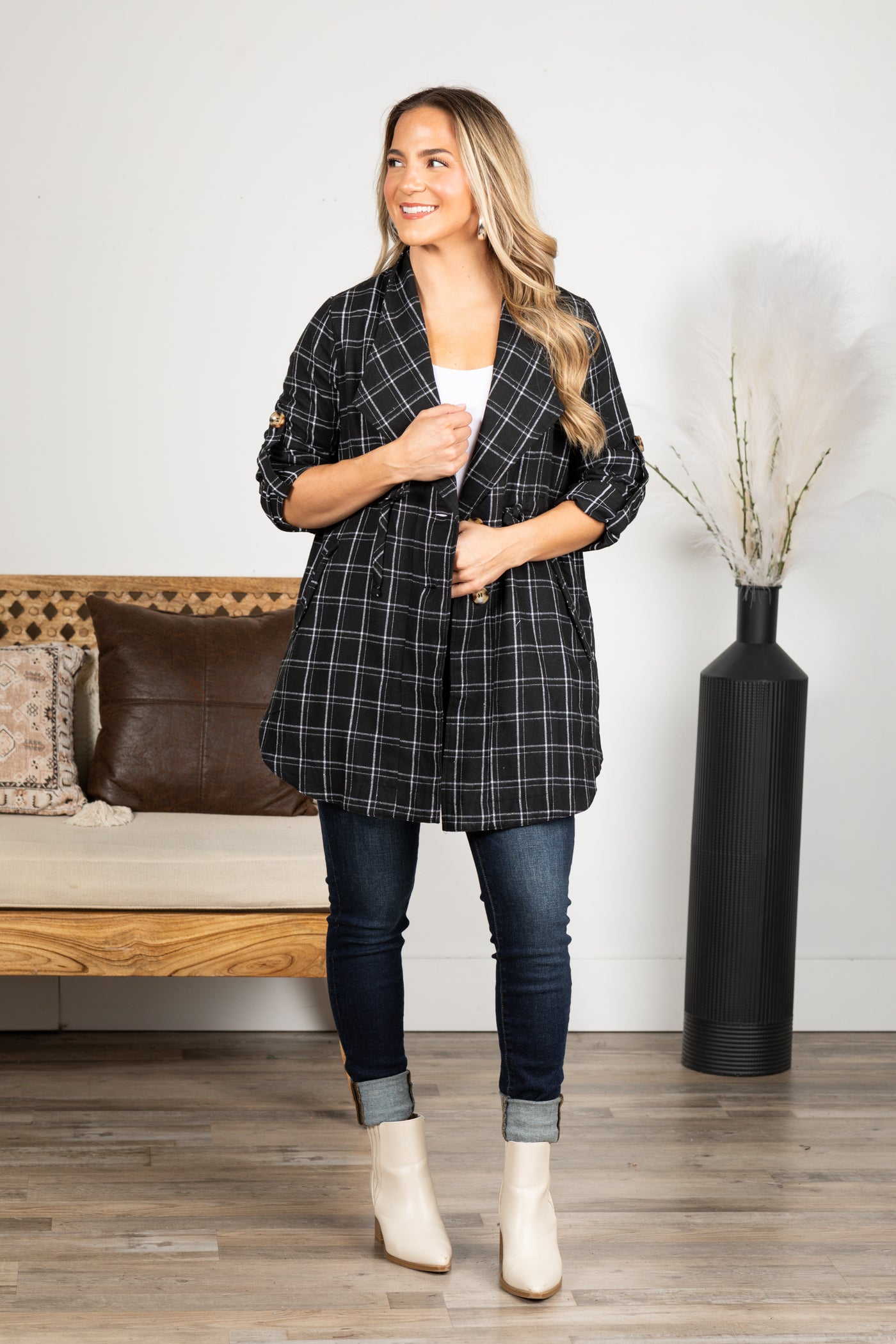 Black Plaid Rounded Hem Anorak Jacket