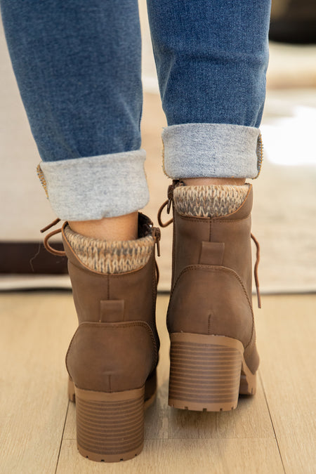 Light Brown Lace Up Lug Sole Knit Trim Boots