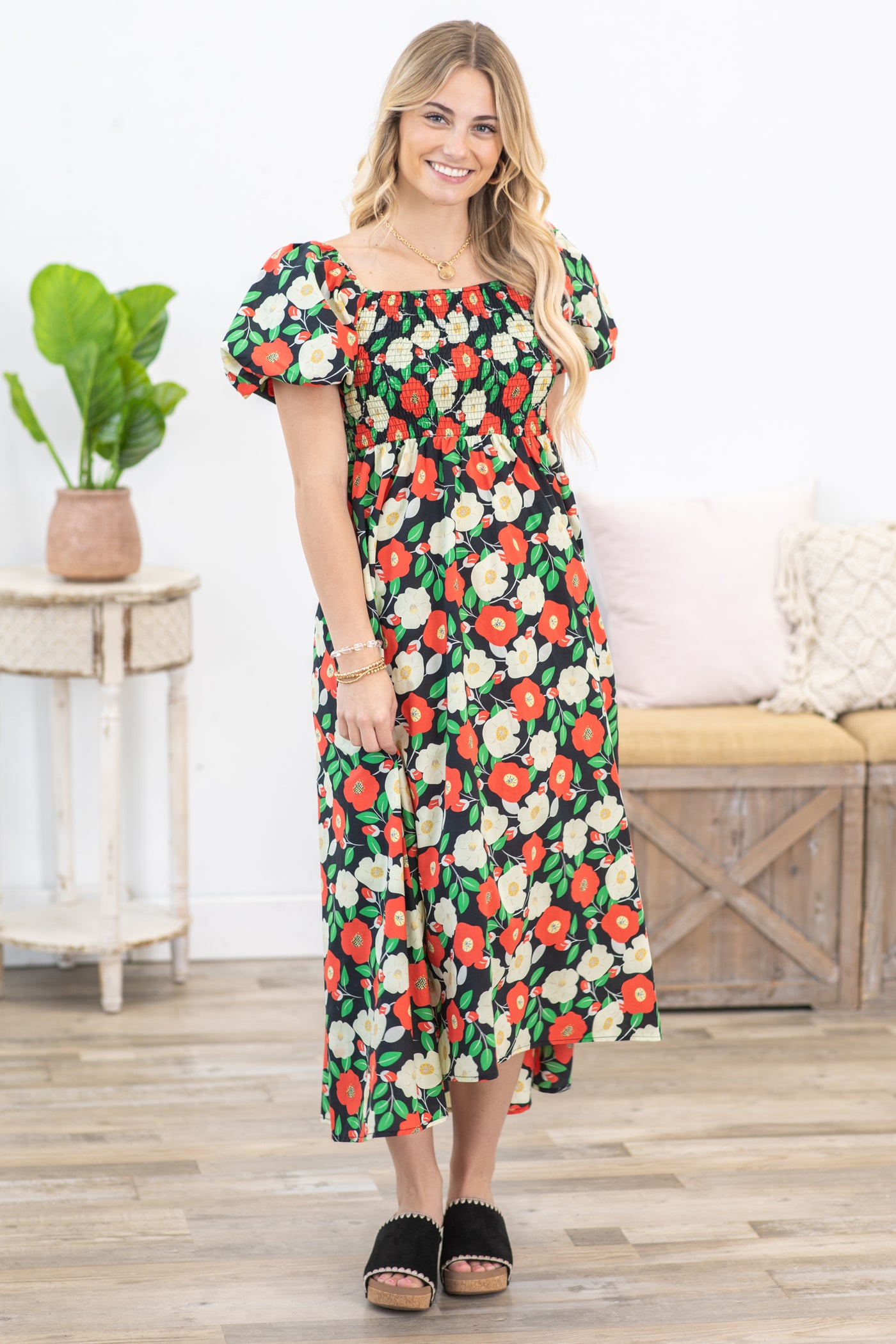 Black Floral Puff Short Sleeves Midi Dress