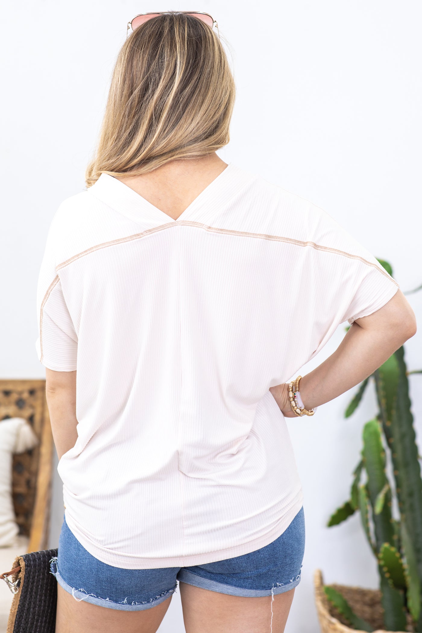 Beige V-Neck Rib Exposed Seam Knit Top