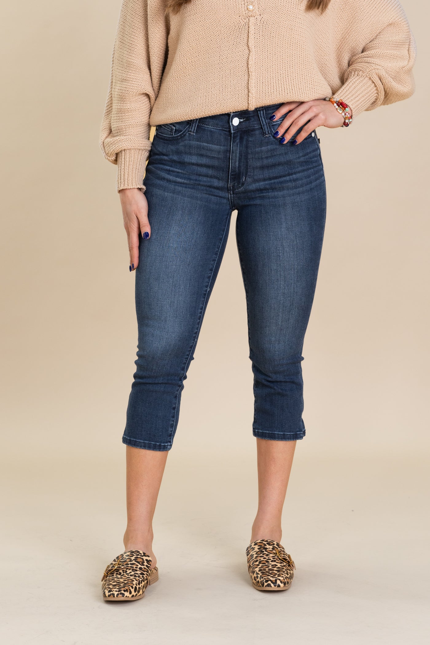 Judy Blue Super Dark Wash Capri With Side Slit