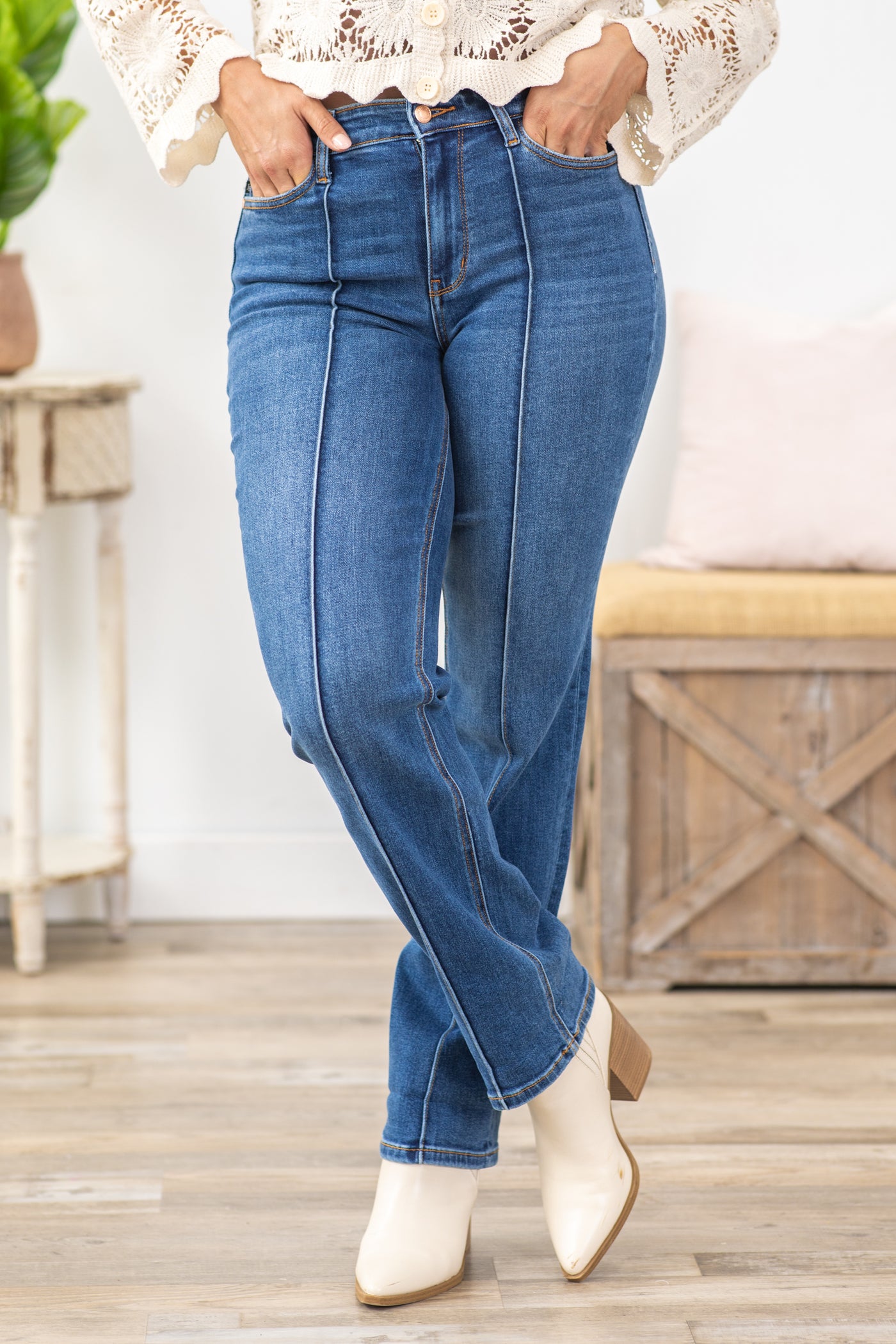 Judy Blue Front Seam Detail Cuff Straight Jean