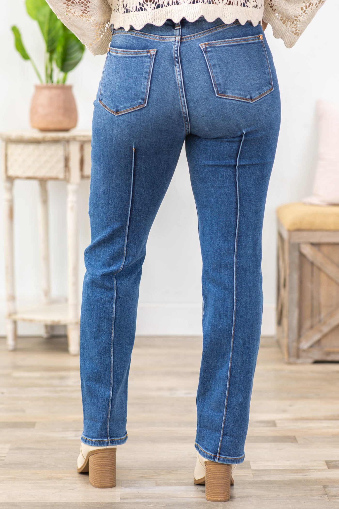 Judy Blue Front Seam Detail Cuff Straight Jean