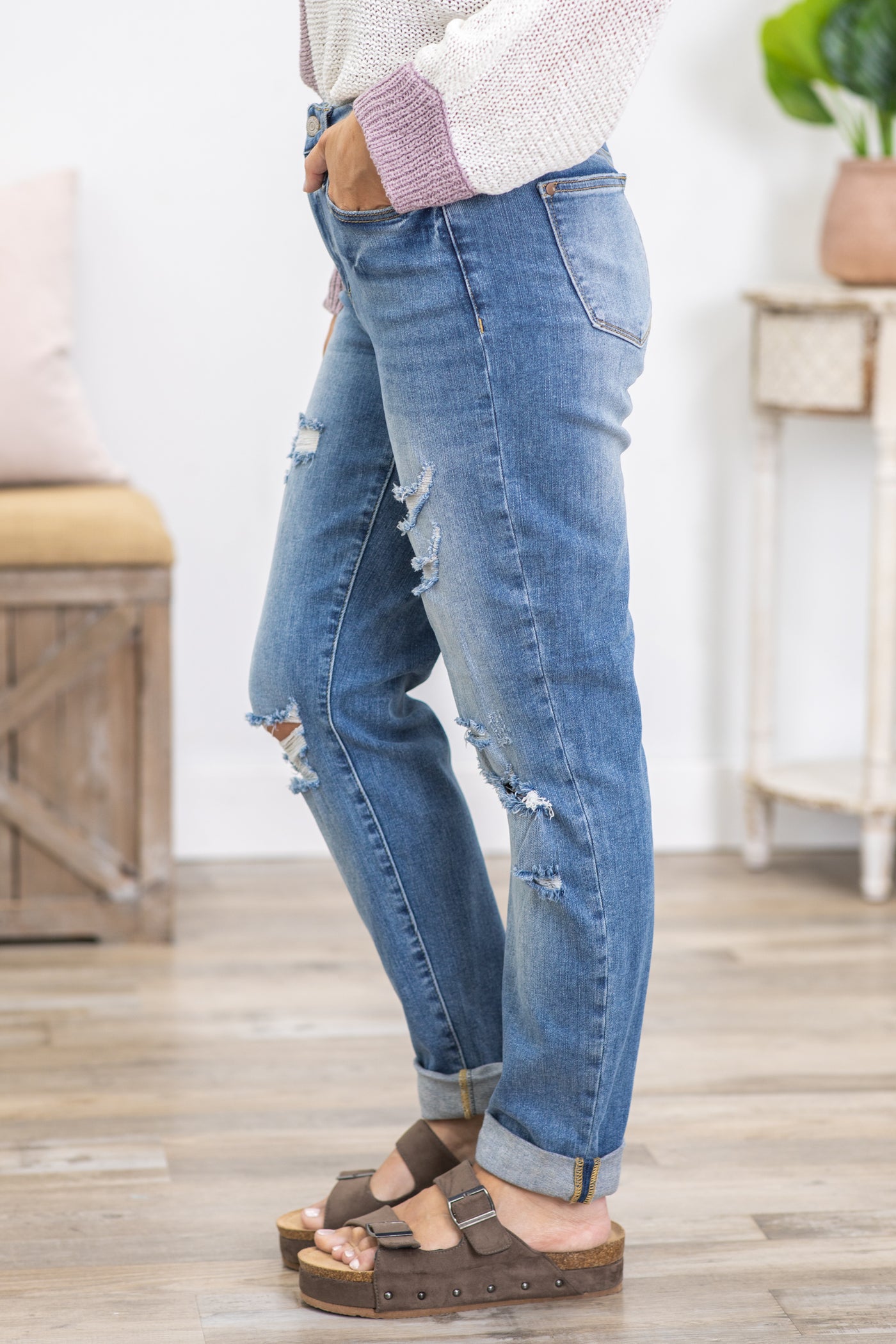 Judy Blue Cuffed Boyfriend Jean With Distress