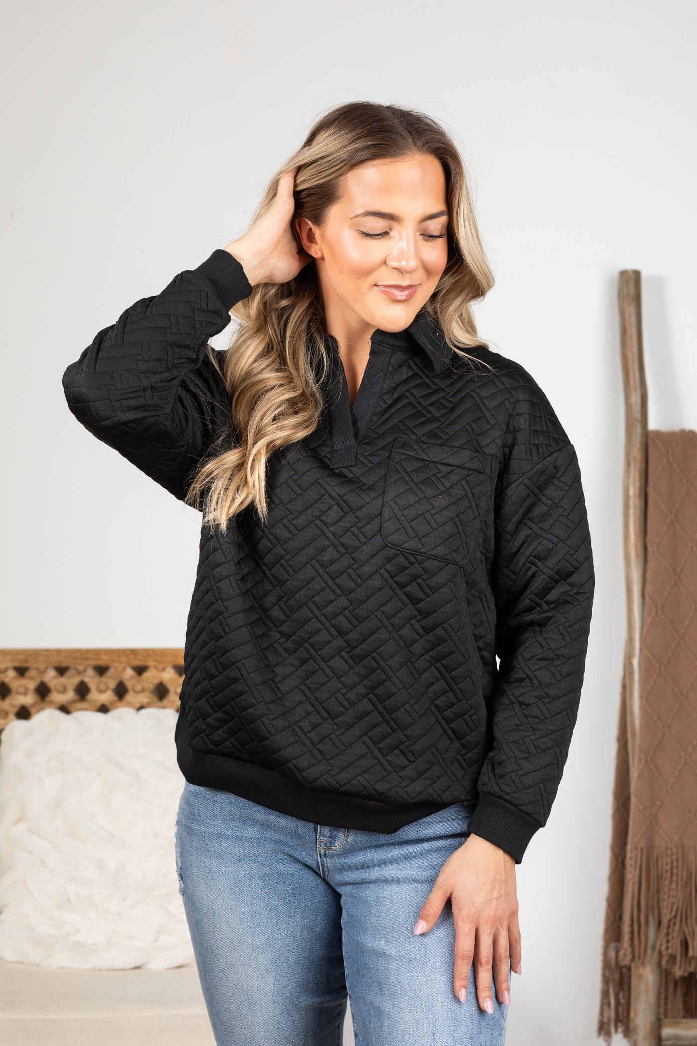 Soft Quilted Pullover With Collar