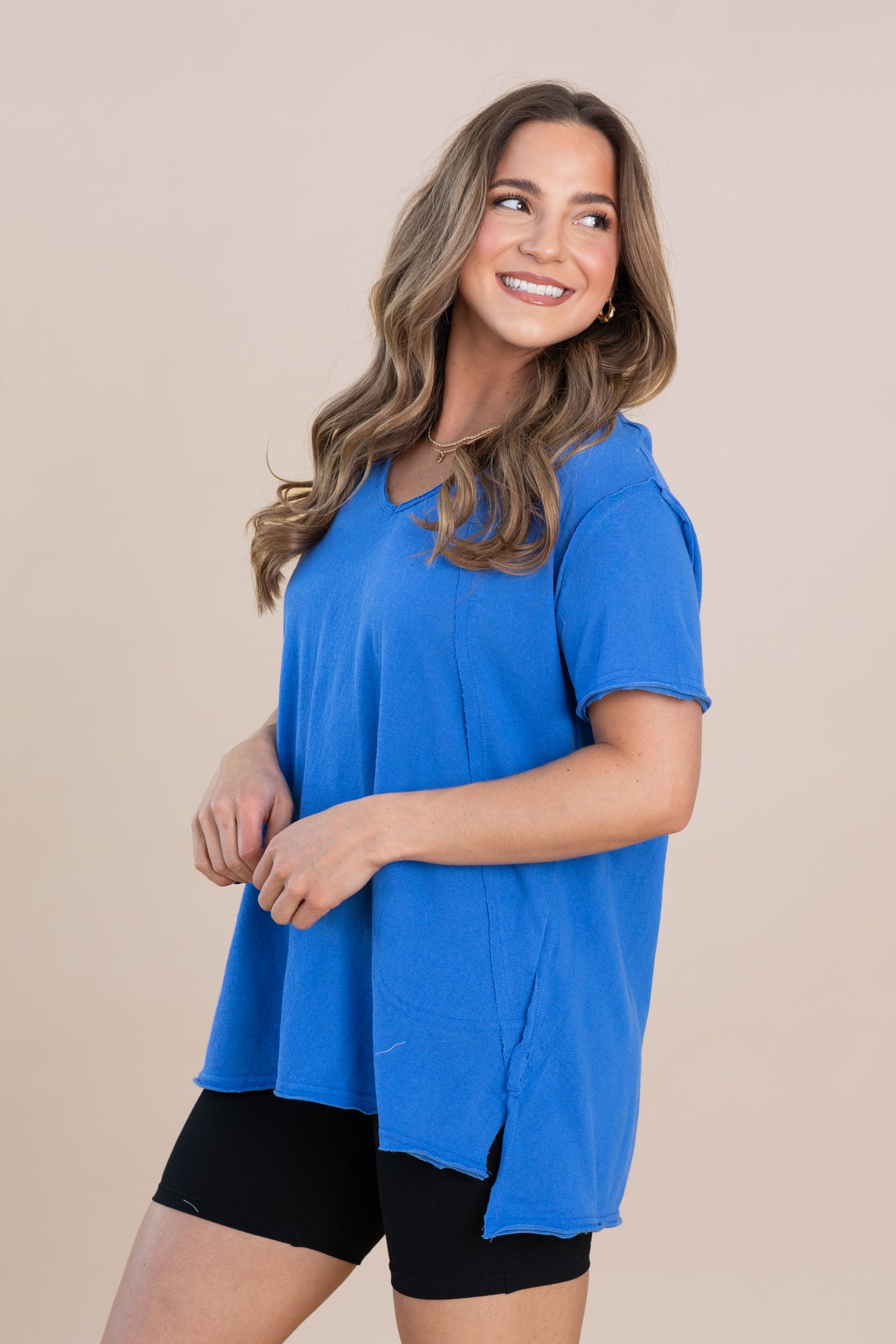 Oversized V-Neck Pocket Short Sleeve Knit Top