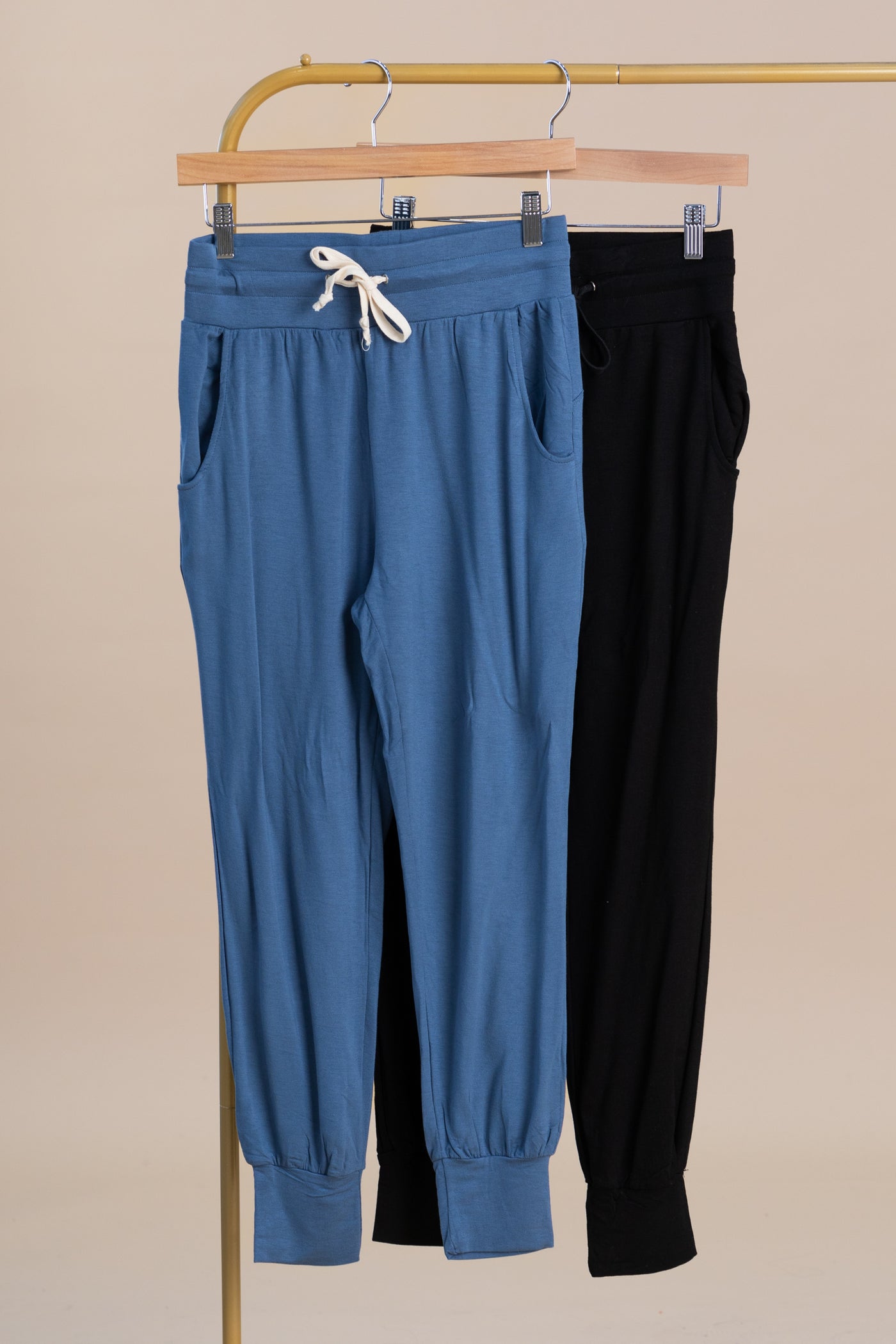 Relaxed Fit Drawstring Joggers