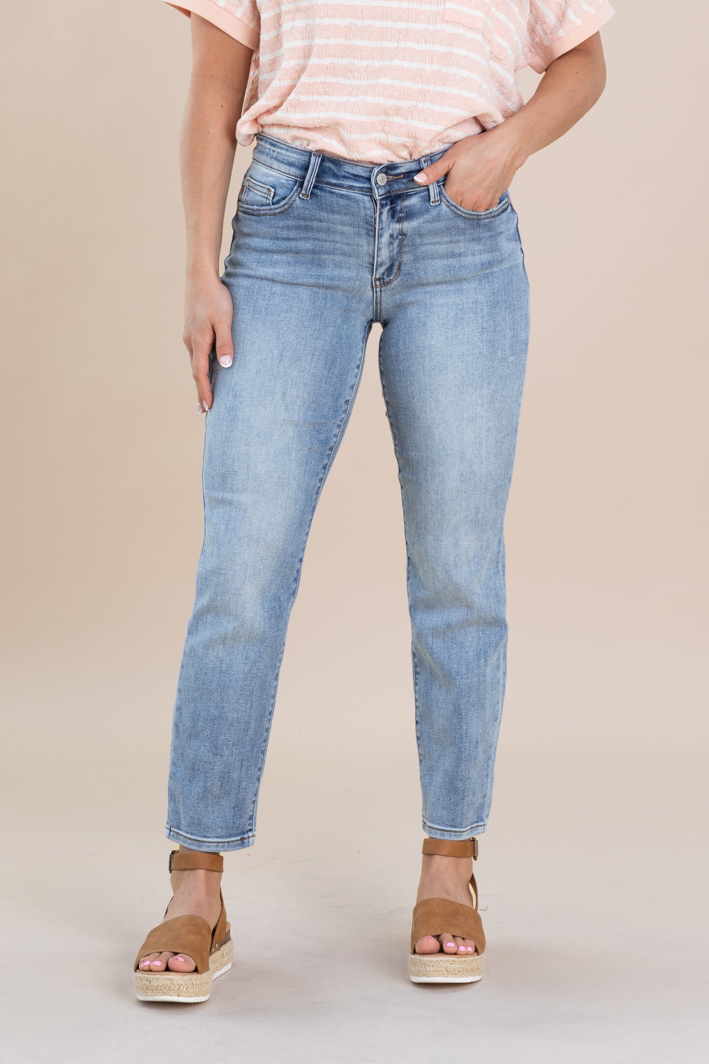 Judy Blue Medium Vintage Wash Slim Fit Jeans