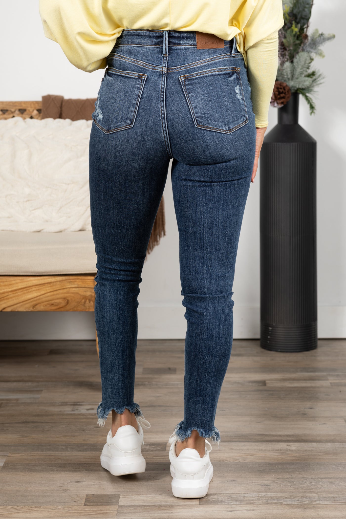 Judy Blue Skinny Shark Bit Hem Jean