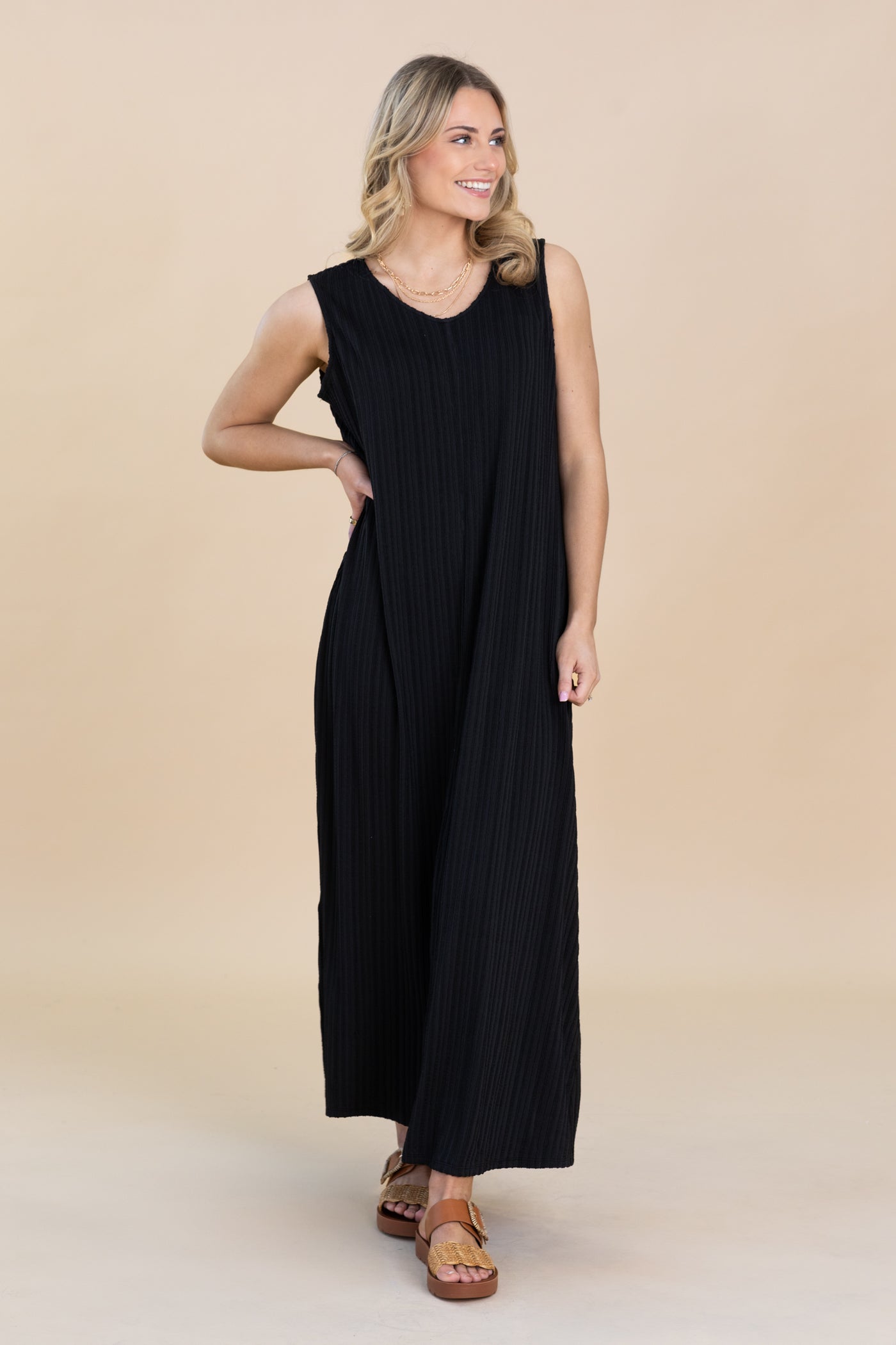 V-Neck Ribbed Maxi Dress