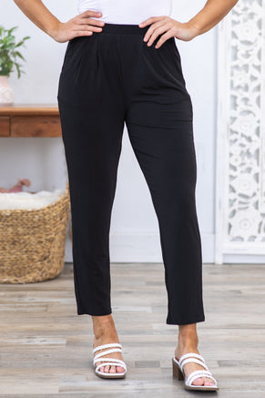 Black Pull On Tapered Leg Pant