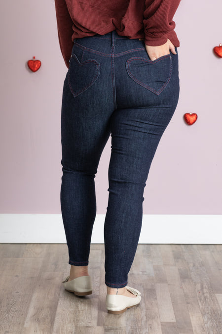 Judy Blue Heart Back Pockets Skinny Jean