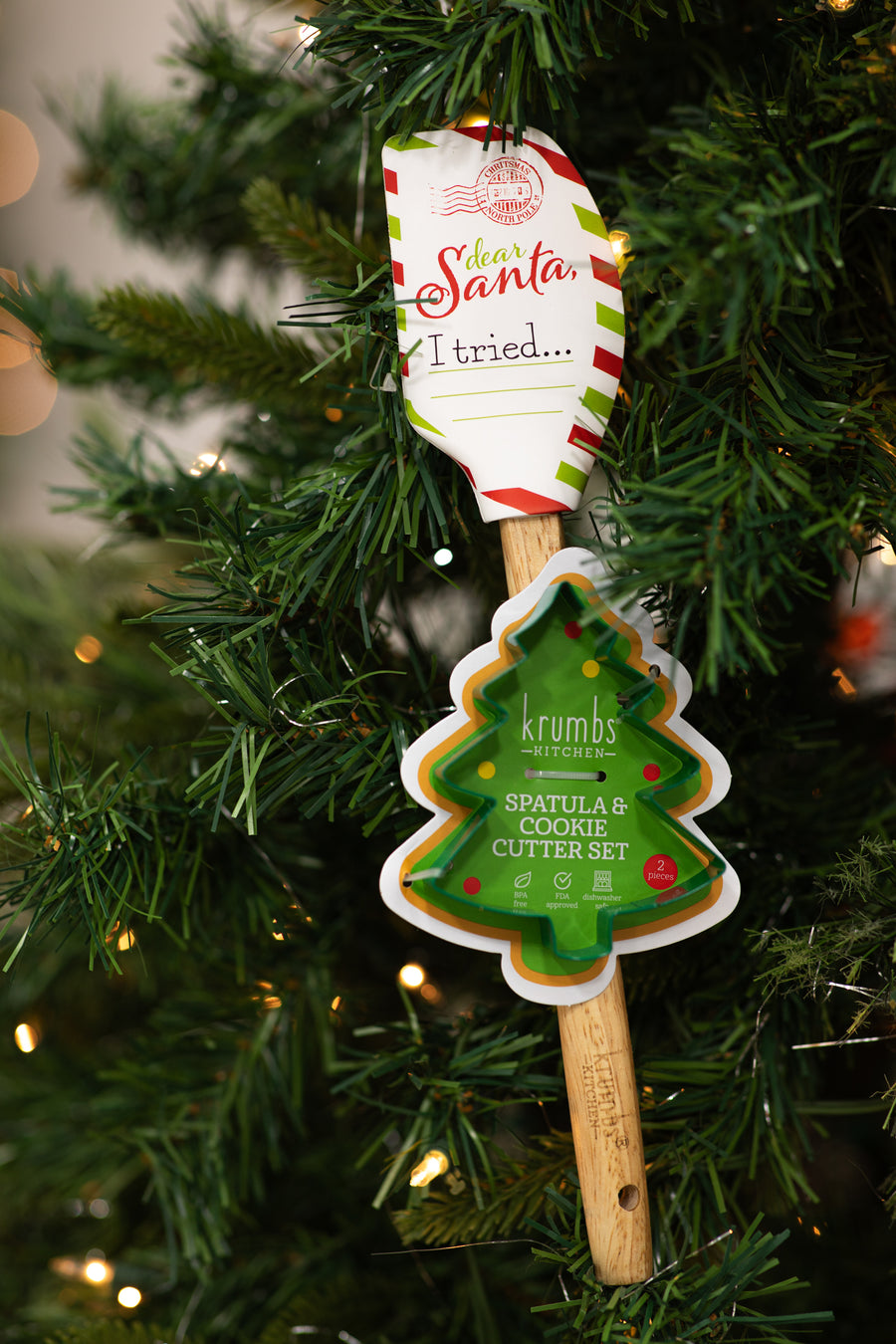 White Spatula and Cookie Cutter Set