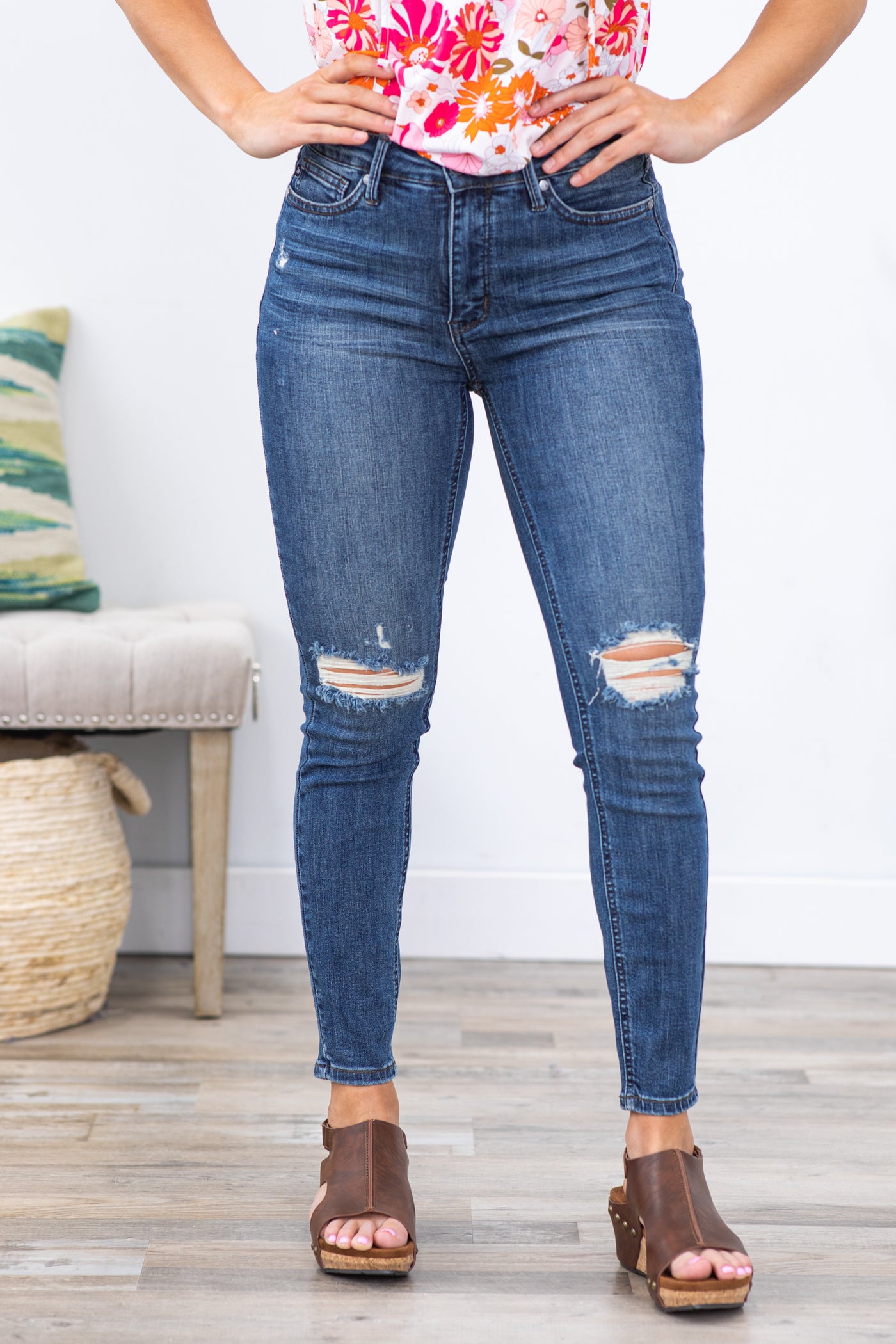 Judy Blue Mid Rise Tummy Control Jeans · Filly Flair