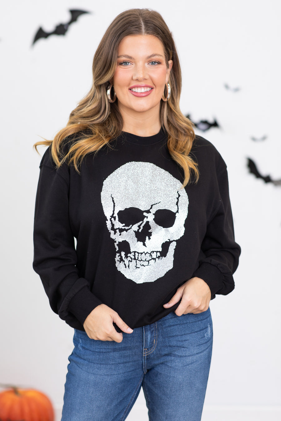 Black Glitter Skull Graphic Sweatshirt