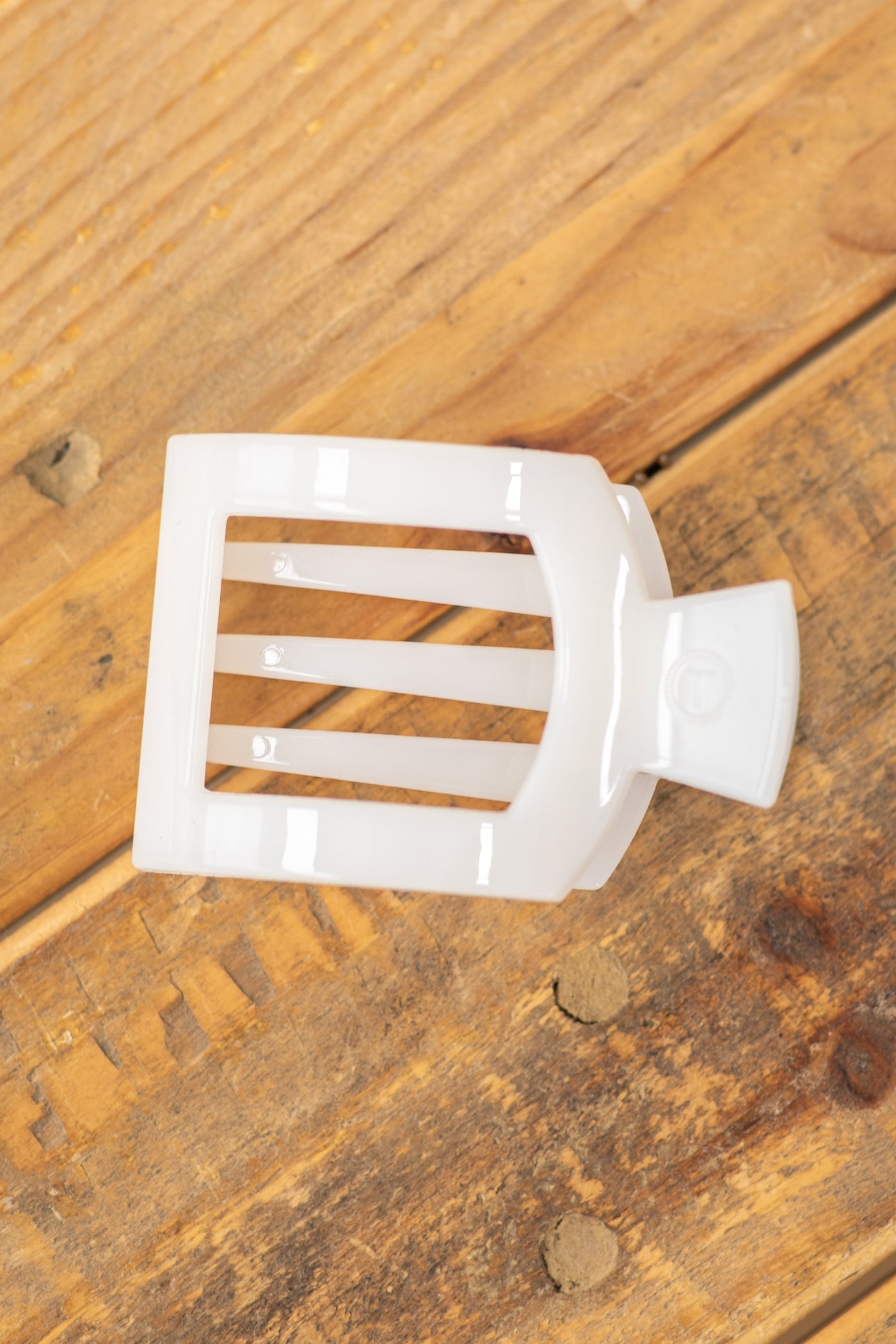 Coconut White Flat Square Clip