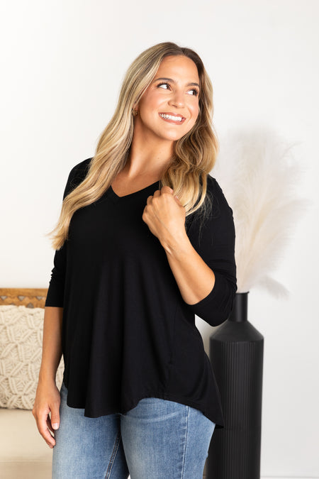 Solid 3/4 V-Neck Knit Top