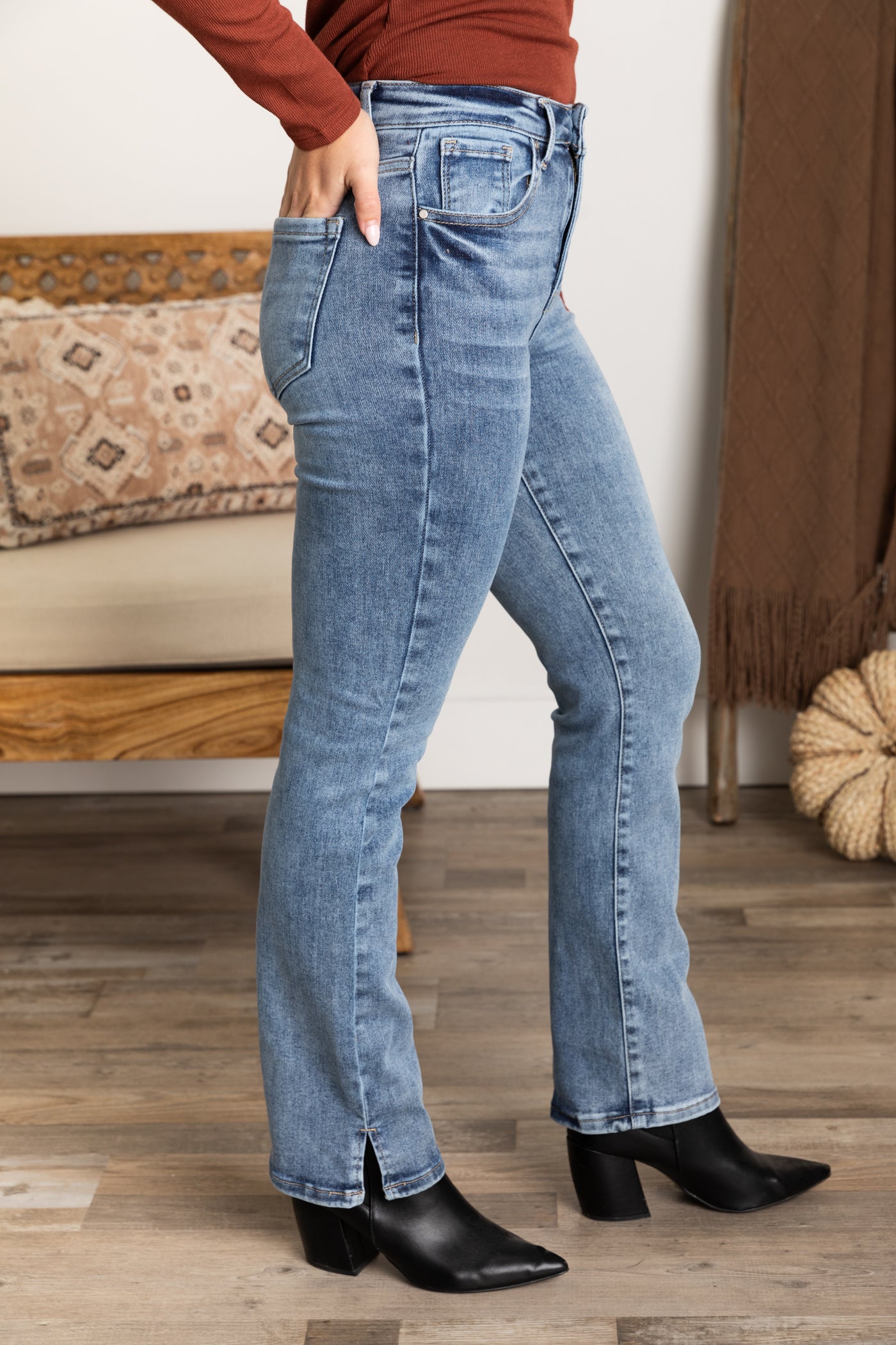 Risen High Rise Straight Jeans With Hem Slit