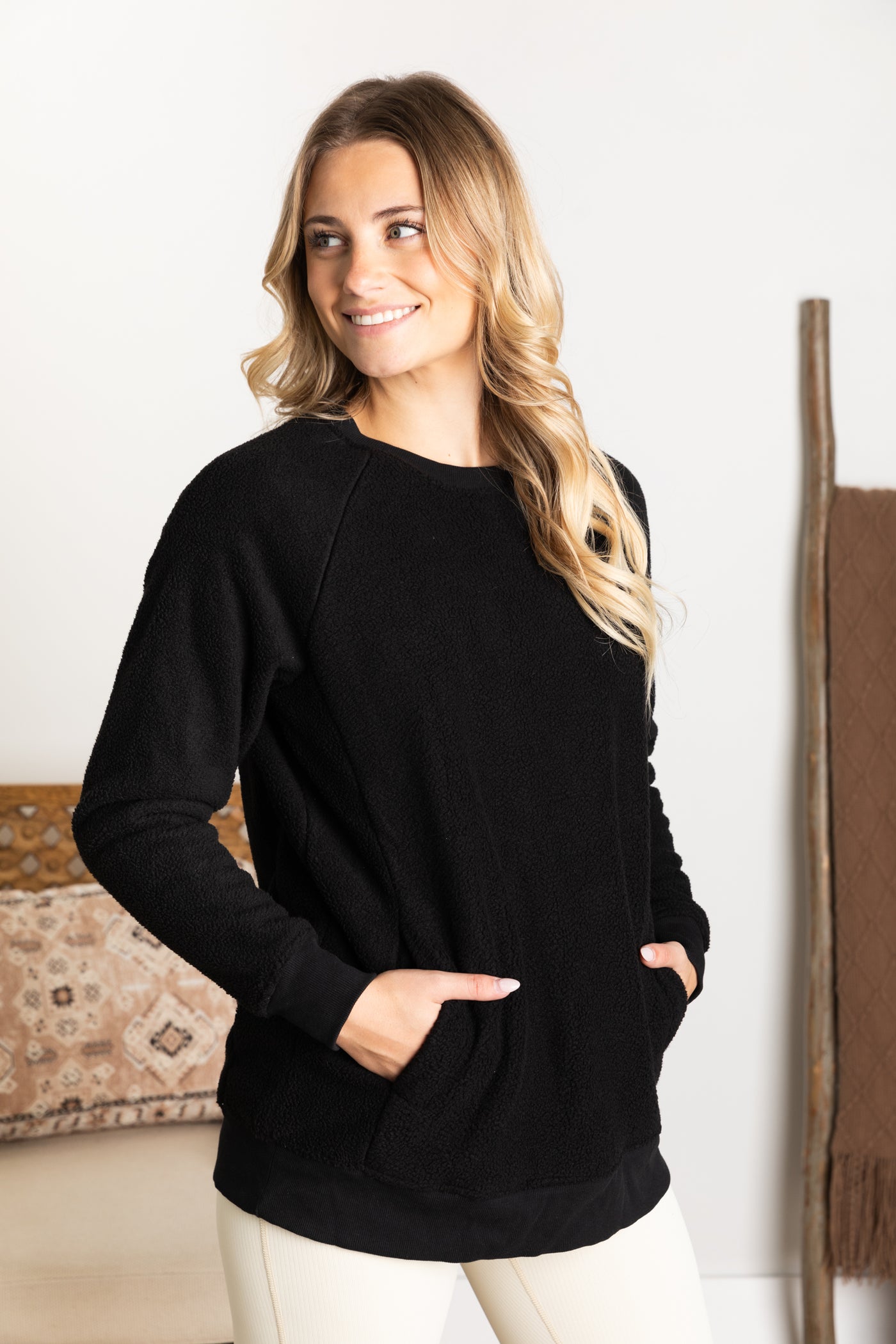 Teddy Pullover With Pockets